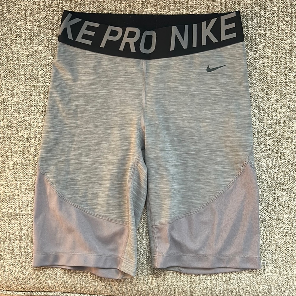 Gray Nike Pro Compression Shorts (Medium)